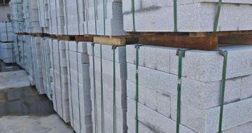 那曲芝麻白路牙石，路侧石