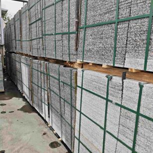 那曲芙蓉白地铺石，石材地铺石