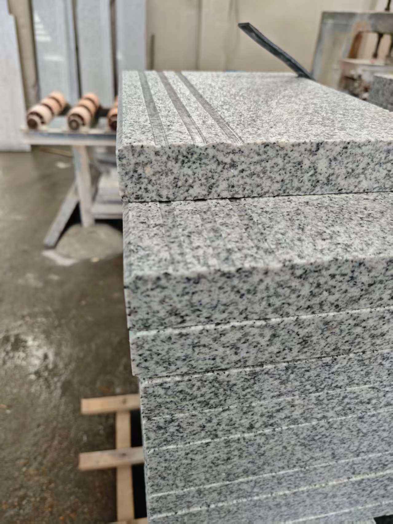 那曲芝麻白楼梯踏步