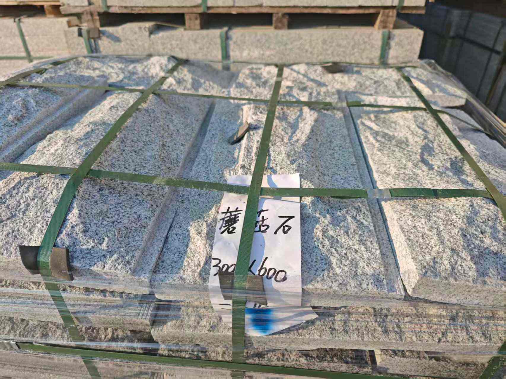 那曲芝麻白蘑菇石，自然面